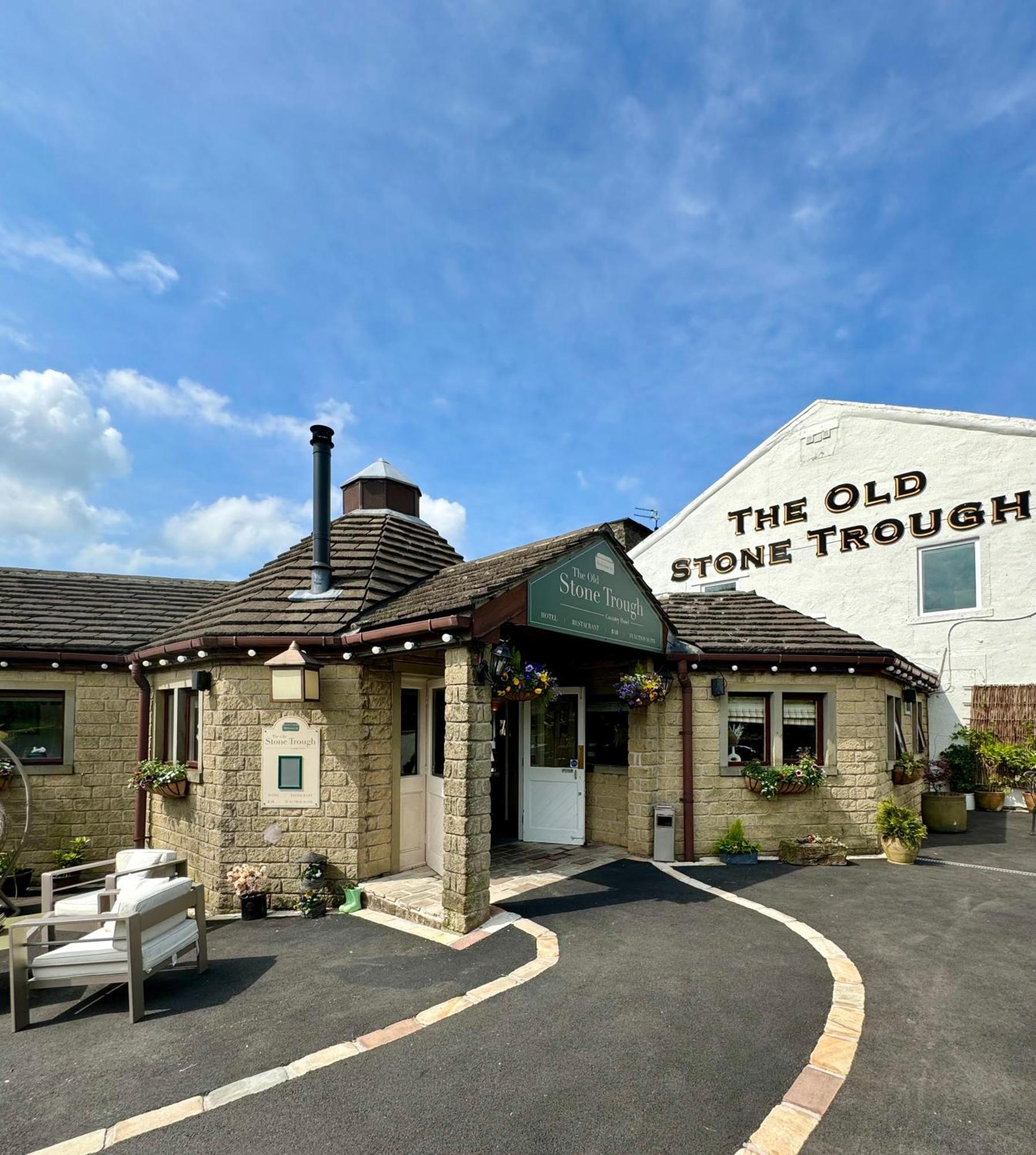 The Old Stone Trough Country Hotel Kelbrook المظهر الخارجي الصورة